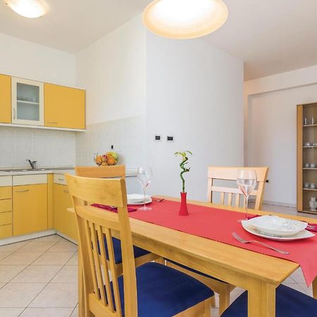 Cozy Apartment In Porec With Wifi Exteriér fotografie