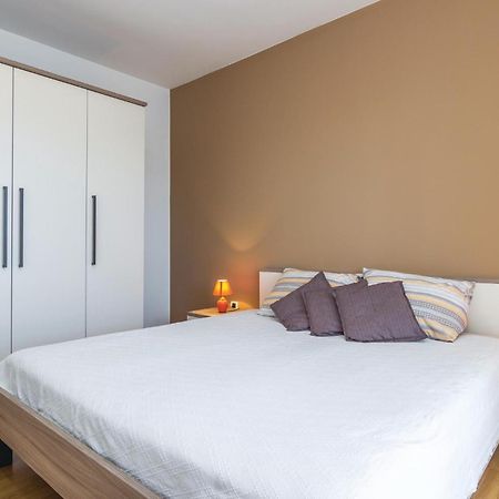Cozy Apartment In Porec With Wifi Exteriér fotografie