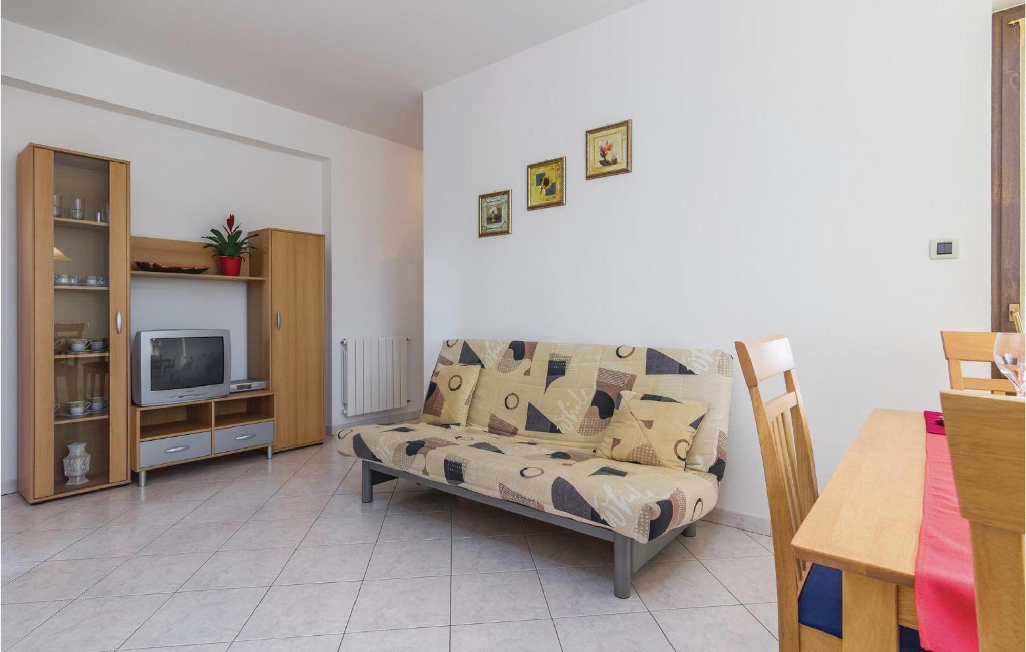 Cozy Apartment In Porec With Wifi Exteriér fotografie