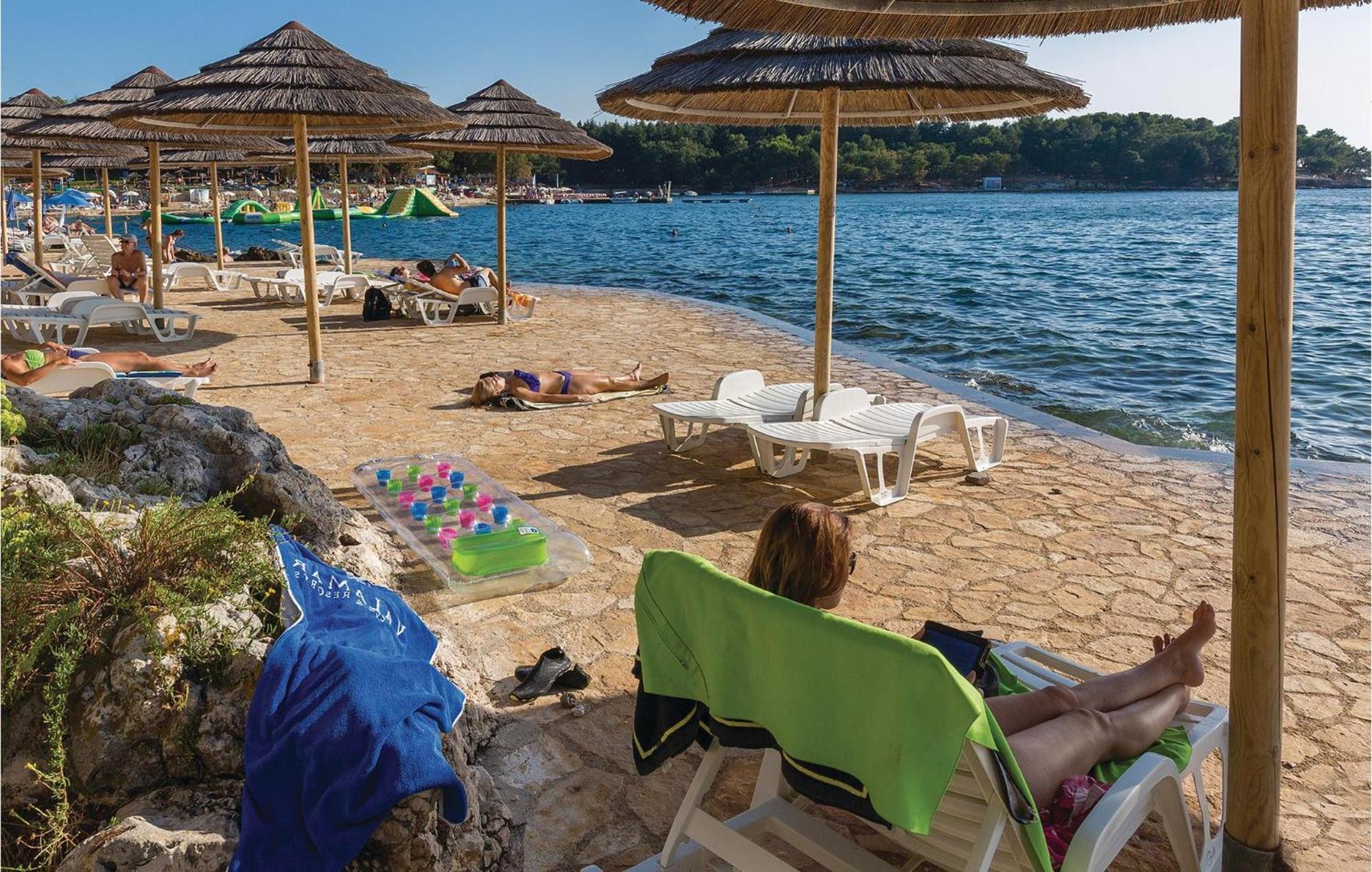 Cozy Apartment In Porec With Wifi Exteriér fotografie