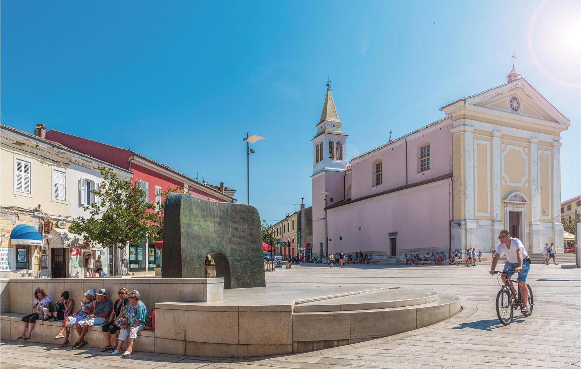 Cozy Apartment In Porec With Wifi Exteriér fotografie